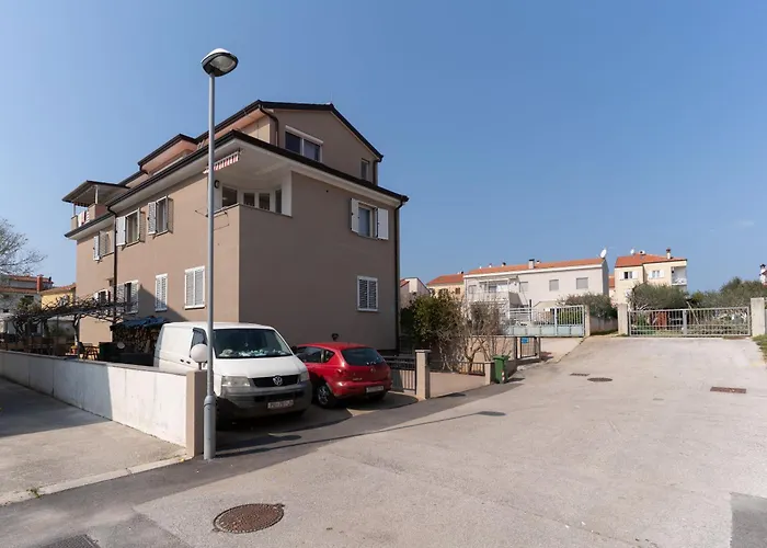 Apartamento Anamarija *
